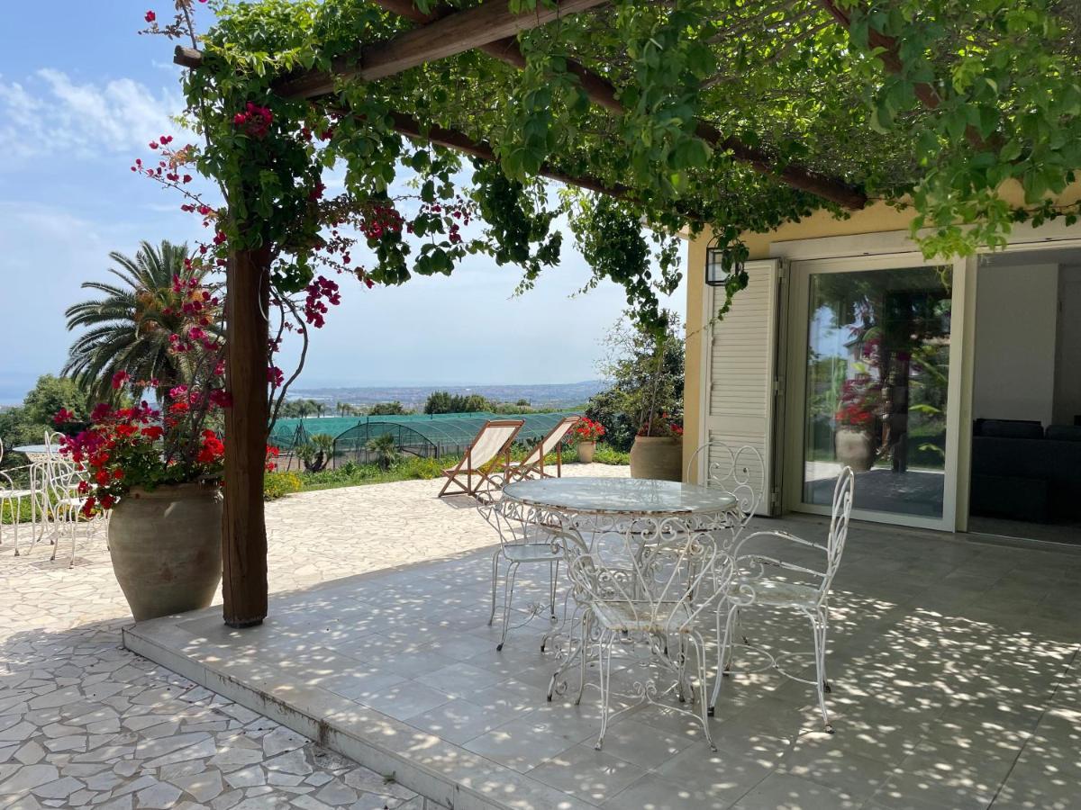 Villa Palm Hill Piedimonte Etneo Exteriér fotografie